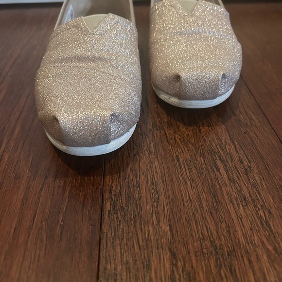 Toms sparkle shoes - Picture 2 of 9